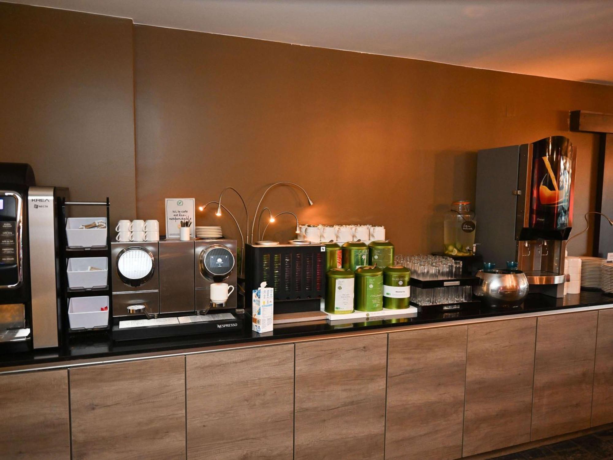Mercure Brignoles Golf De Barbaroux & Spa Zewnętrze zdjęcie