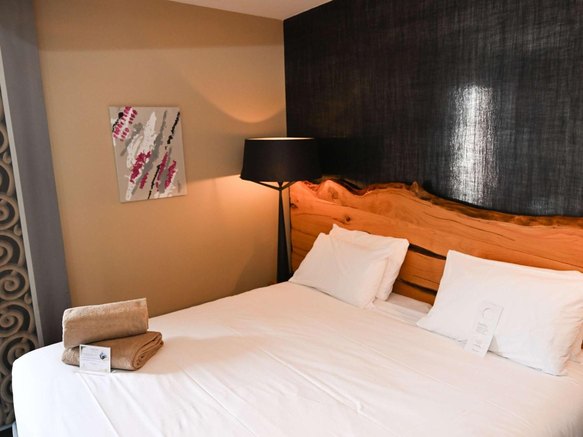 Mercure Brignoles Golf De Barbaroux & Spa Zewnętrze zdjęcie