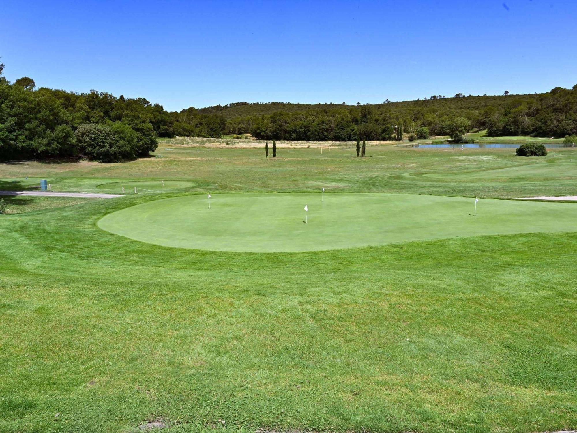 Hotel Mercure Brignoles Golf De Barbaroux & Spa Zewnętrze zdjęcie