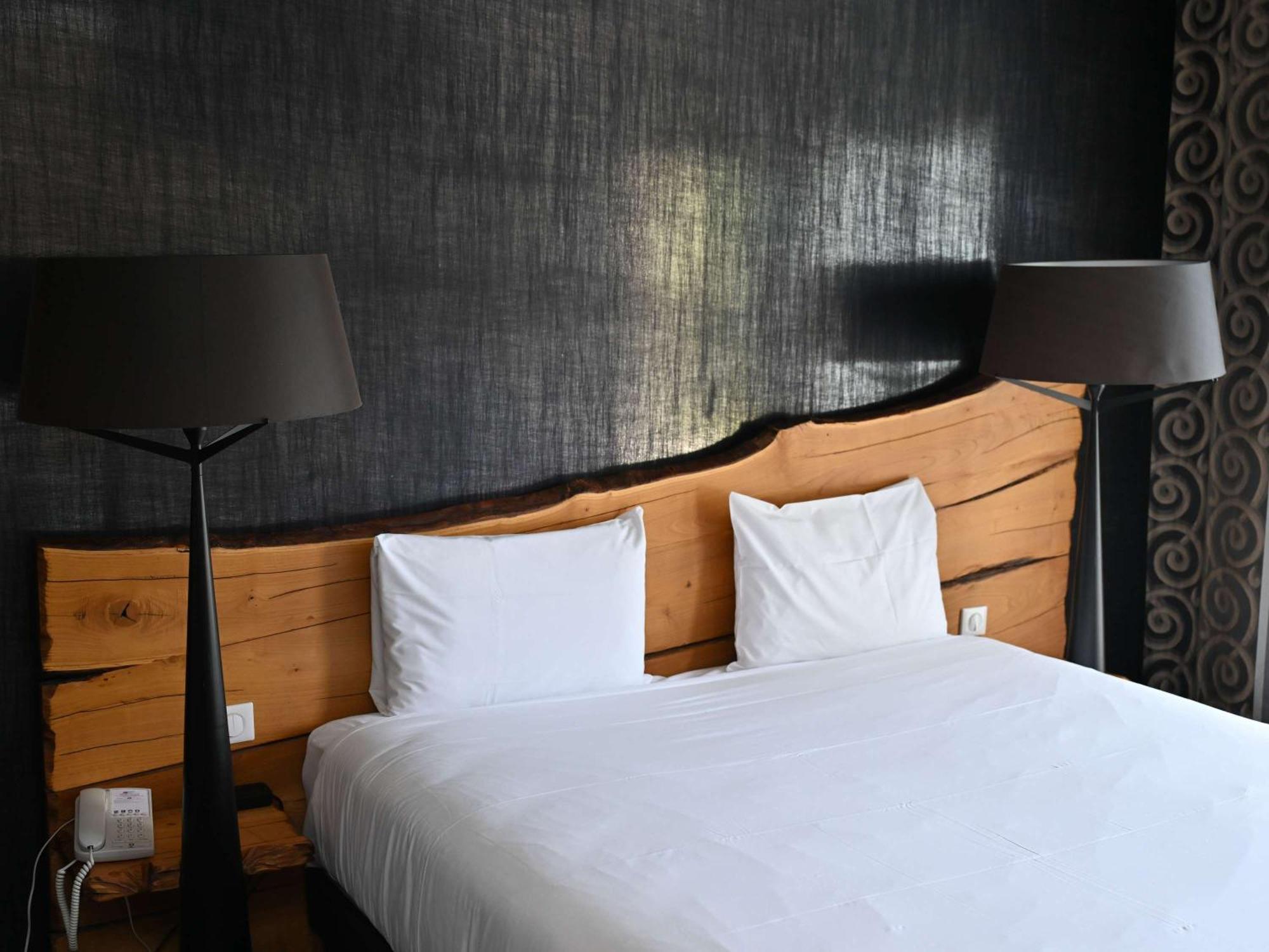 Mercure Brignoles Golf De Barbaroux & Spa Zewnętrze zdjęcie